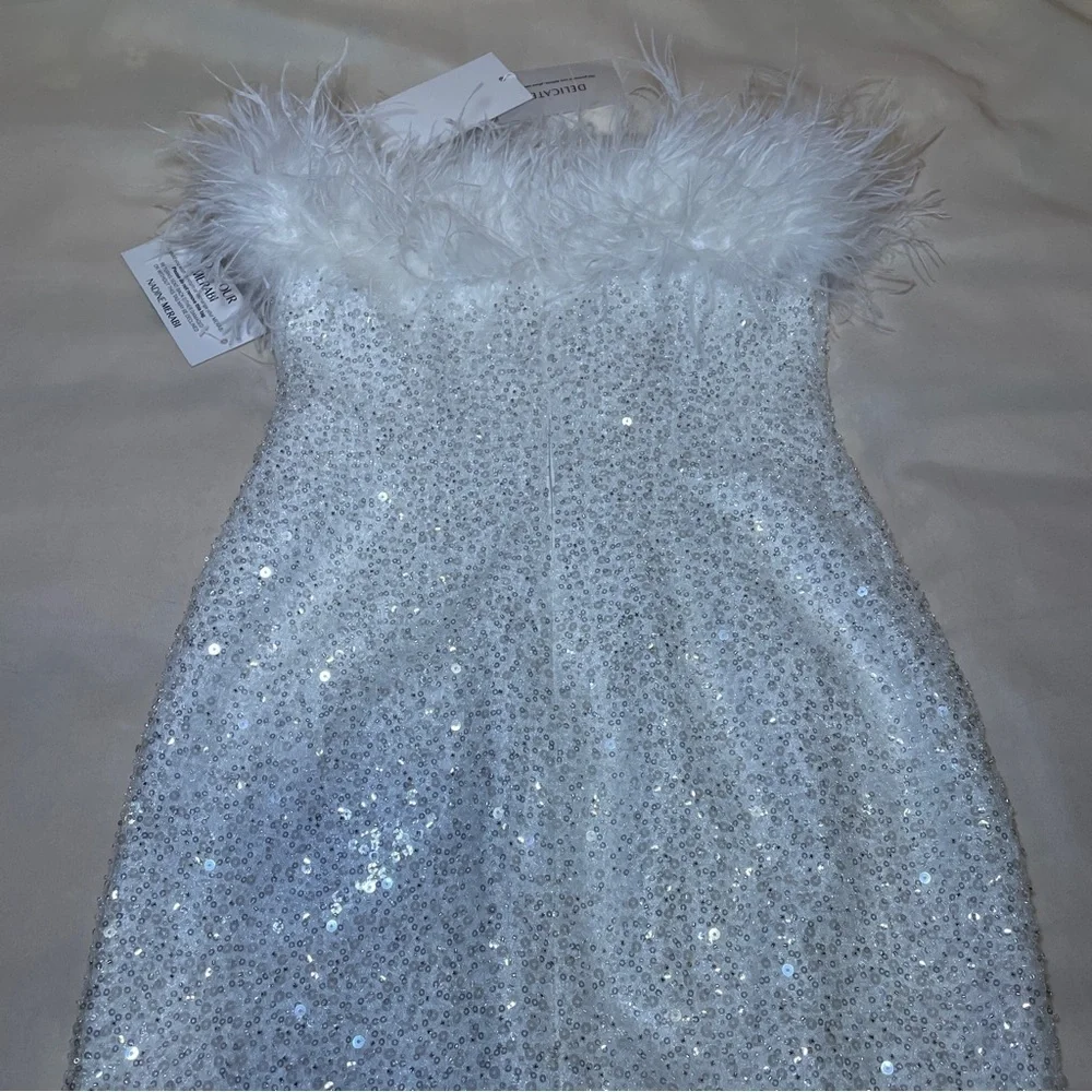 NEW! Nadine Merabi- White Katie Dress Midi Strapless Sequin Size Small NO BELT - Picture 8 of 10